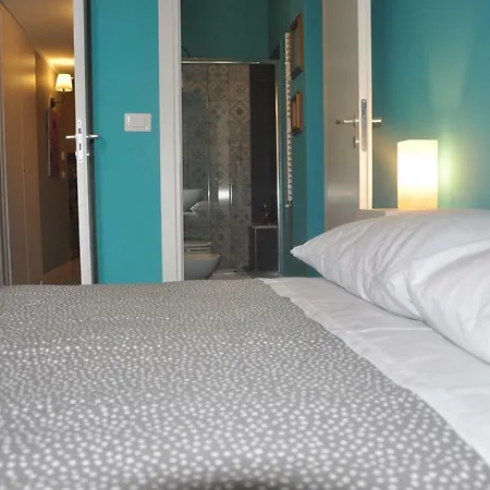 Jennys Place Палермо
