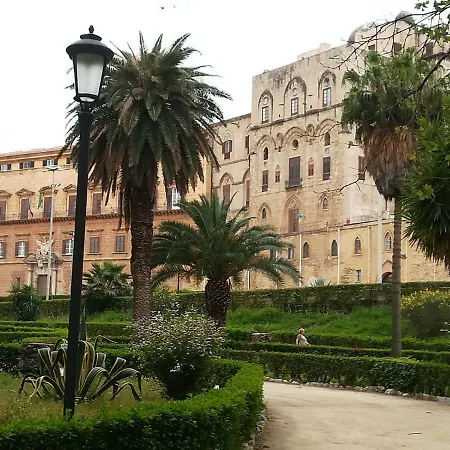 Jennys Place Palermo