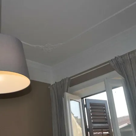 Jennys Place Палермо